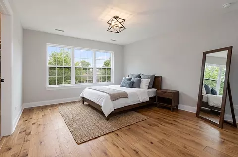 Bedroom - 7630 W 66th St, Summit, IL 60501 photo 1 of 7
