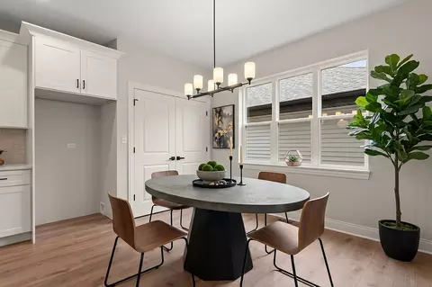 Dining - 7630 W 66th St, Summit, IL 60501 photo 1 of 2