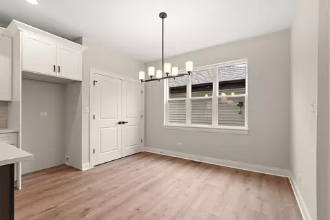 Dining - 7630 W 66th St, Summit, IL 60501 photo 2 of 2