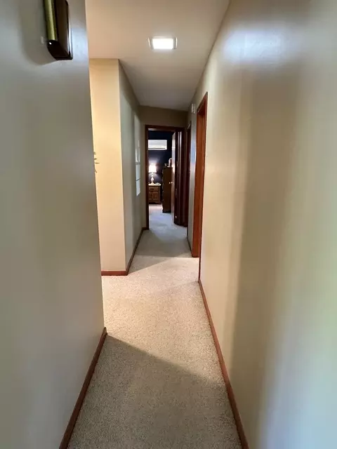 Entry Way - 802 Glenwood Dr, Morrison, IL 61270 photo 1 of 1
