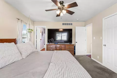 Bedroom - 309 S High St, Fairmount, IL 61841 photo 3 of 7