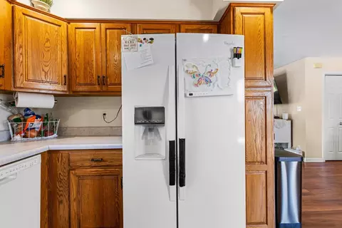 Kitchen - 309 S High St, Fairmount, IL 61841 photo 3 of 3