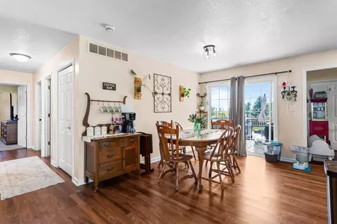 Dining - 309 S High St, Fairmount, IL 61841 photo 2 of 2