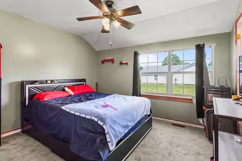 Bedroom - 309 S High St, Fairmount, IL 61841 photo 4 of 7