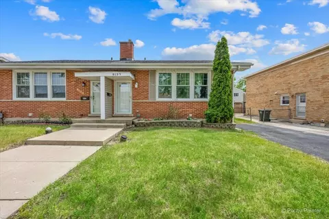 9137 Barberry Ln #9137, Des Plaines, IL 60016