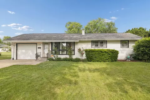 1008 Sheila Dr, Joliet, IL 60435