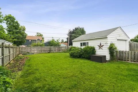 Exterior - 1166 Webster Ln, Des Plaines, IL 60016 photo 3 of 3