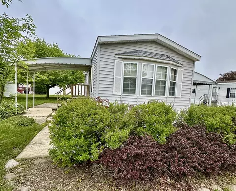 19900 128th St #221, Bristol, WI 53104