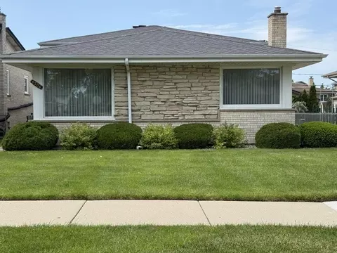 8506 N Clifton Ave, Niles, IL 60714