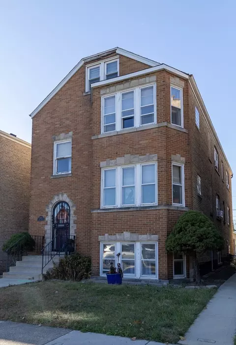 1626 S Home Ave, Berwyn, IL 60402