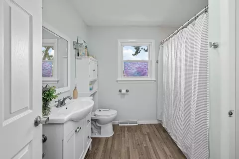 Bath - 604 3rd St, Sherrard, IL 61281 photo 1 of 1