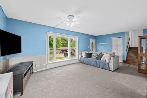 Living - 604 3rd St, Sherrard, IL 61281 photo 3 of 4
