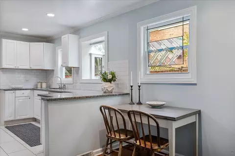 Kitchen - 630 Long Rd, Glenview, IL 60025 photo 1 of 4