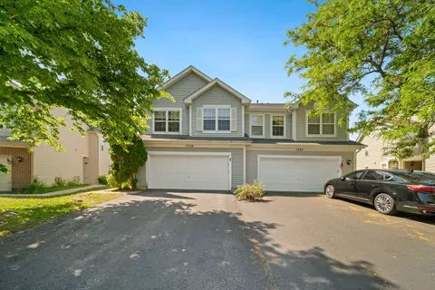 1329 Newport St, Mundelein, IL 60060