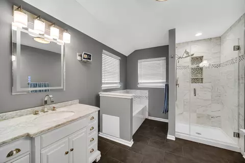 1220 Sedgewood Trl, Algonquin, IL 60102 photo 24