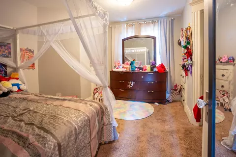 Bedroom - 265 Slade Ave, Elgin, IL 60120 photo 2 of 5