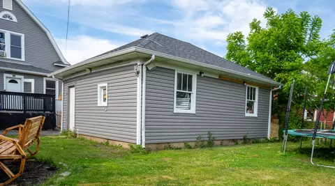 Exterior - 265 Slade Ave, Elgin, IL 60120 photo 3 of 4
