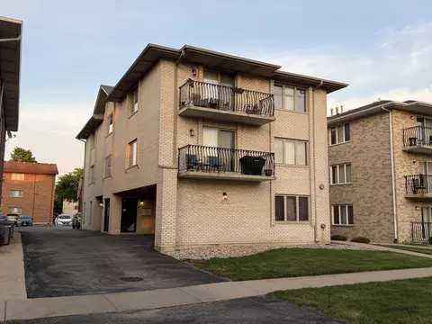 9533 Minnick Ave #3E, Oak Lawn, IL 60453