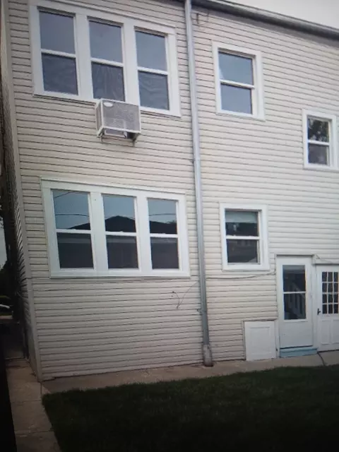 Other - 5633 N Artesian Ave, Chicago, IL 60659 photo 3 of 3