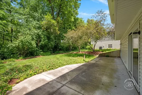 Exterior - 421 Kickapoo Ave, Batavia, IL 60510 photo 4 of 4