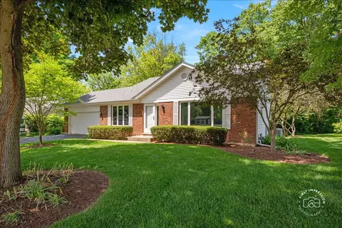 Exterior - 421 Kickapoo Ave, Batavia, IL 60510 photo 2 of 4