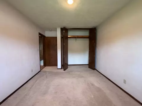 742 Shadwell St, Flora, IL 62839 photo 23
