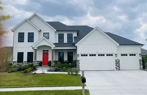 677 Cumberland Ln, Oswego, IL 60543