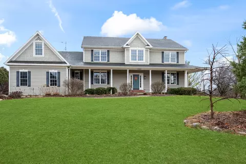 14401 Trinity Ct, Woodstock, IL 60098