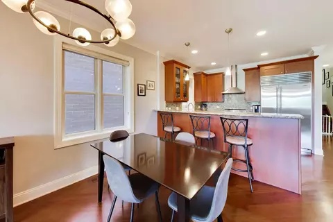 Dining - 2912 N Sheffield Ave #3S, Chicago, IL 60657 photo 1 of 2
