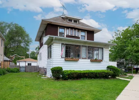4154 N Dickinson Ave, Chicago, IL 60641