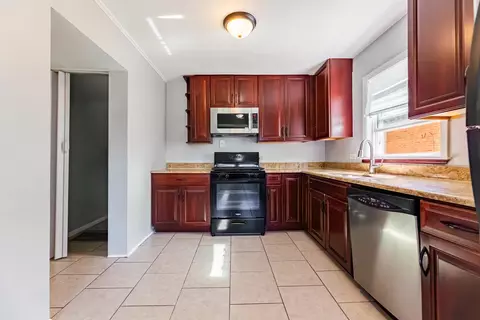 Kitchen - 8022 42nd St, Lyons, IL 60534 photo 1 of 3