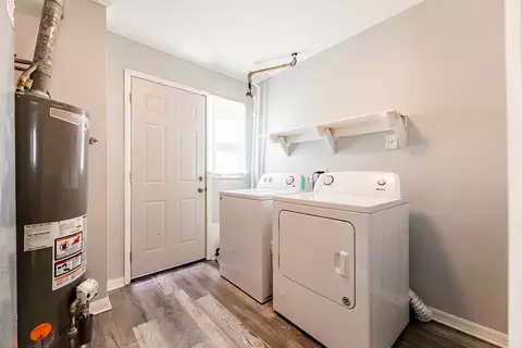 Other - 8022 42nd St, Lyons, IL 60534 photo 4 of 4