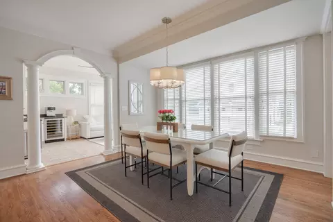 Dining - 1726 Kay Rd, Wheaton, IL 60187 photo 2 of 4