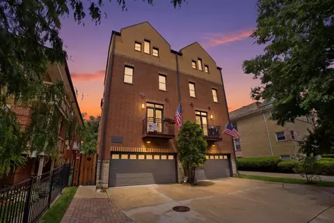413 S Kenilworth Ave #1, Oak Park, IL 60302