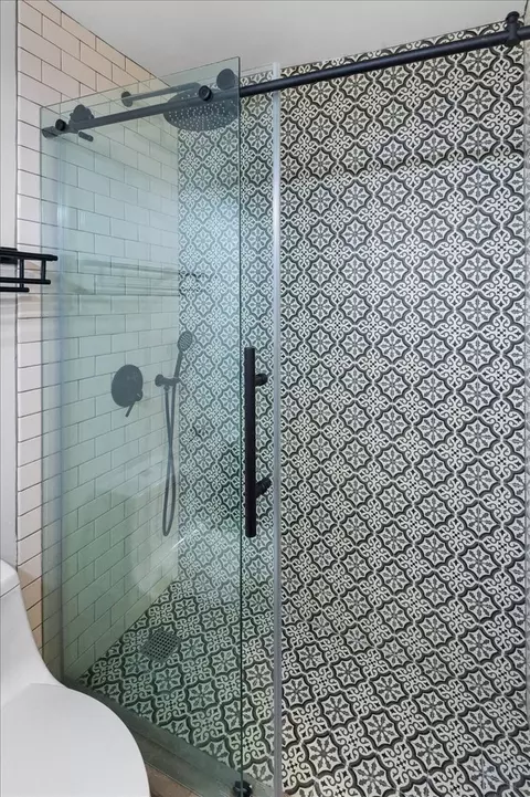 Bath - 30 E Huron St #908, Chicago, IL 60611 photo 2 of 2