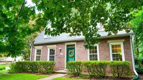 1009 W Green St, Champaign, IL 61821