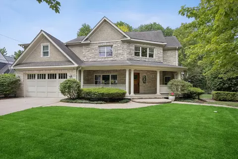 360 N Oak St, Hinsdale, IL 60521
