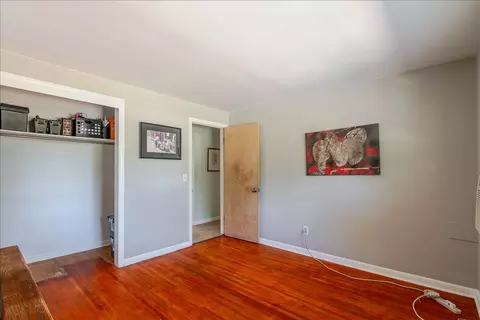 Bedroom - 921 Vale St, Bloomington, IL 61701 photo 6 of 6