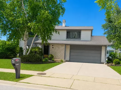 966 Oceanside Ter, Bartlett, IL 60103