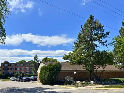 1206 New Wilke Rd #206, Arlington Heights, IL 60005