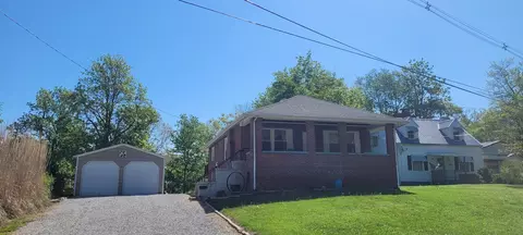 1010 Wilshire Dr, Mount Vernon, IL 62864
