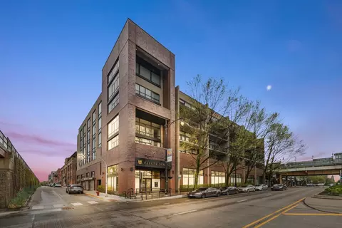 3946 N Ravenswood Ave #501, Chicago, IL 60613