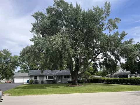 2420 Regan Rd, Joliet, IL 60431