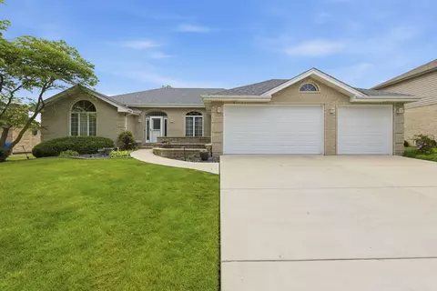 13616 Lost Boy Ln, Homer Glen, IL 60491