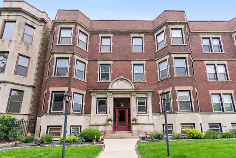 4007 N Kenmore Ave #2, Chicago, IL 60613