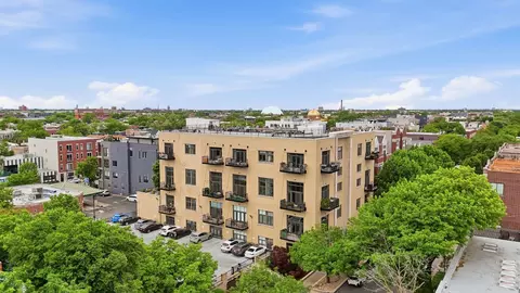 2101 W Rice St #407, Chicago, IL 60622