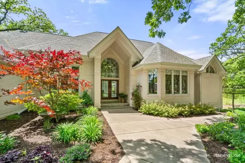 49 W693 Hinckley Rd, Big Rock, IL 60511