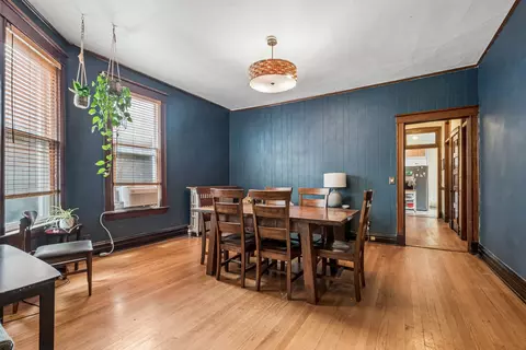 Dining - 4734 N Artesian Ave, Chicago, IL 60625 photo 1 of 2