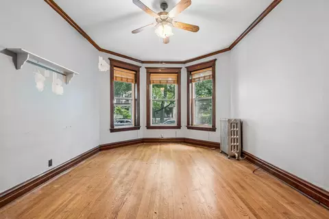 Living - 4734 N Artesian Ave, Chicago, IL 60625 photo 2 of 3