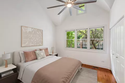 Bedroom - 228 E Cullerton St, Chicago, IL 60616 photo 1 of 3